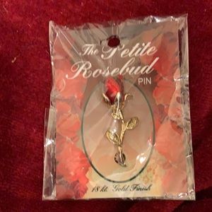 18kt gold plated rose bud pin
